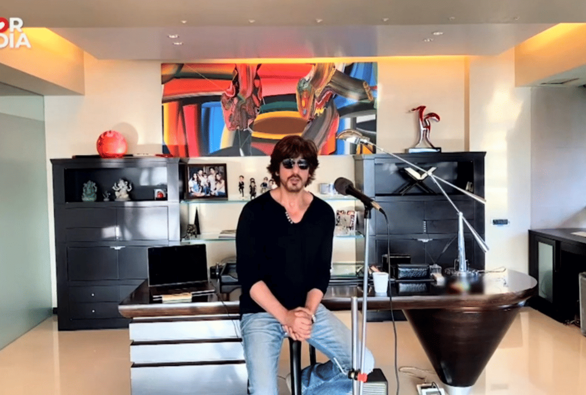 NCB Officer Claims That Shahrukh Khan Is Also Involved in Bollywood Drug Gang