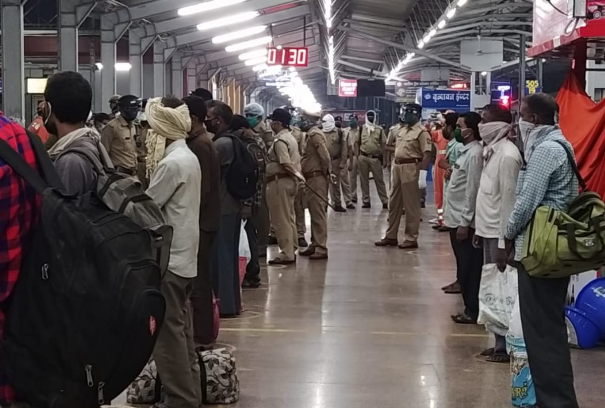Shramik special train Arrived mumbai to gorakhpur with 1200 laborers