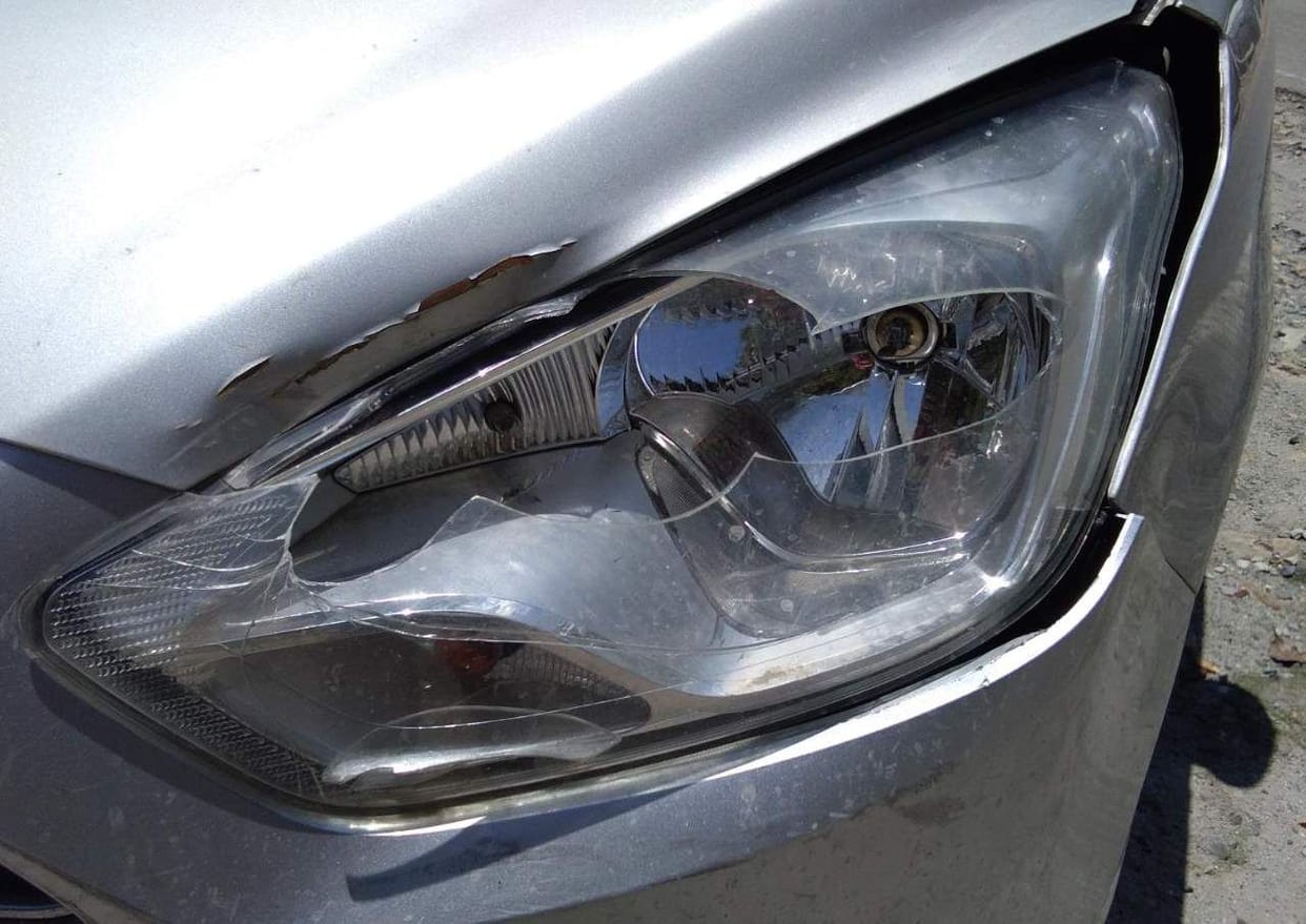 Two vehicles break glass in upper market