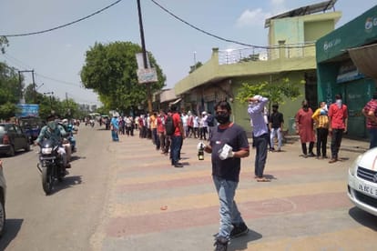 liquor shops opening in lockdown beneficiary in india for state governments