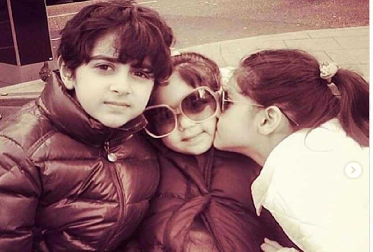 Kanika Kapoor Missing Her Children Posts Their Picture After She Recovers From Covid 19