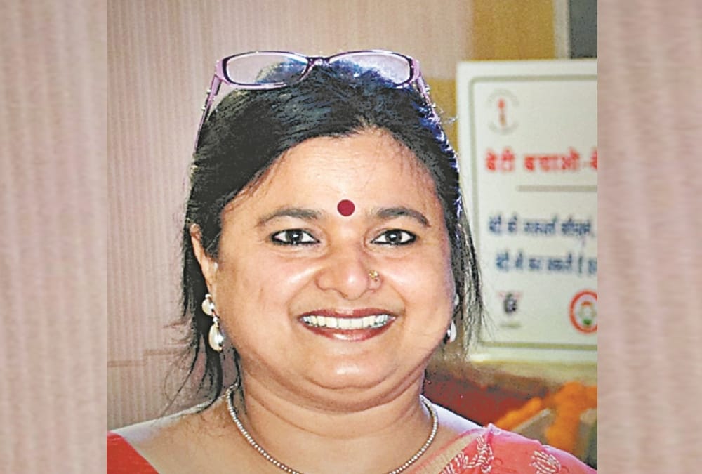 Women and children are upset due to opening of liquor shops in lucknow