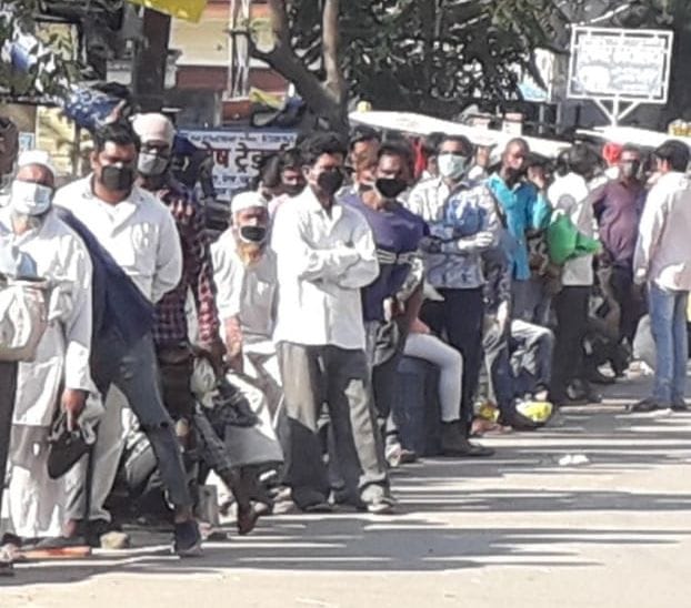 .. Police system in enforcing physical distance in Mandi collapsed
