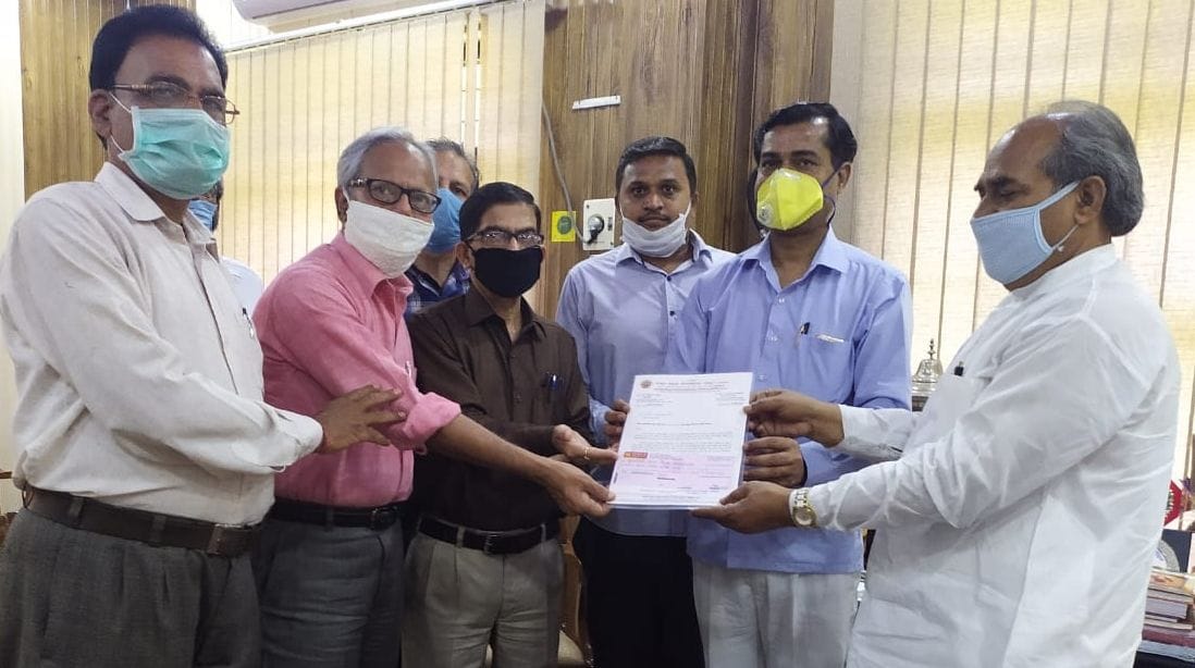 Gurukul Kangdi University gave five lakhs in CM fund