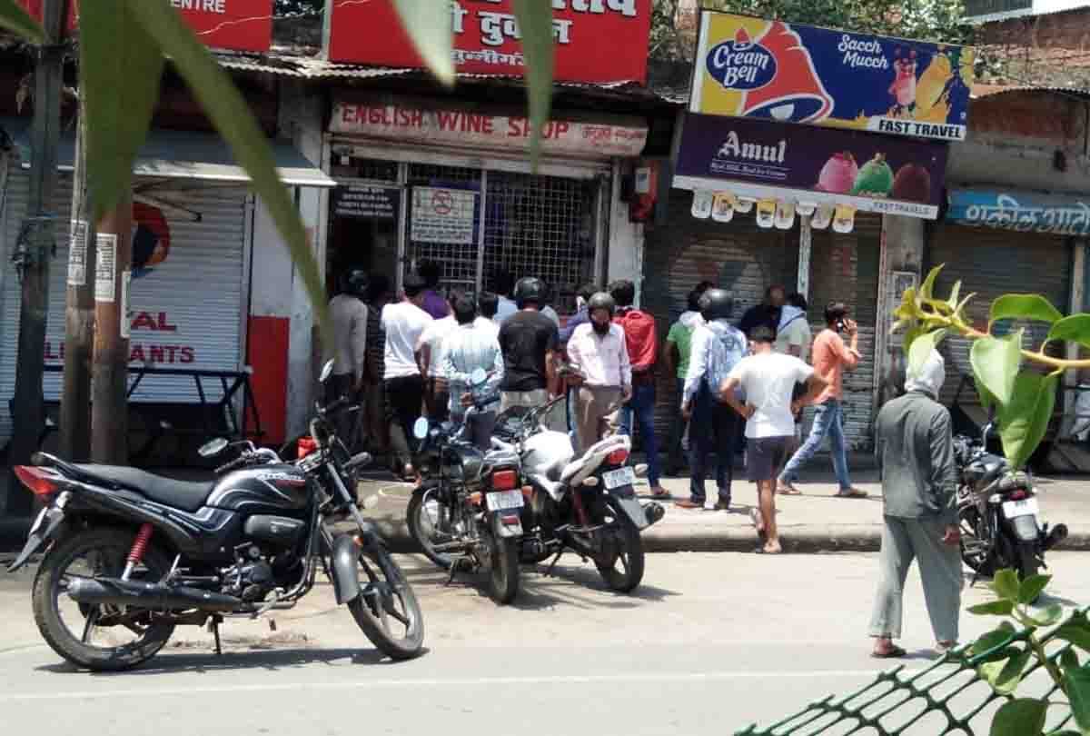 4.25 crore liquor sold in a day
