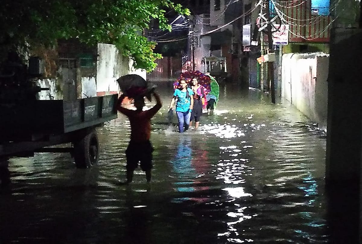 weather change in up Heavy rain in Gorakhpur