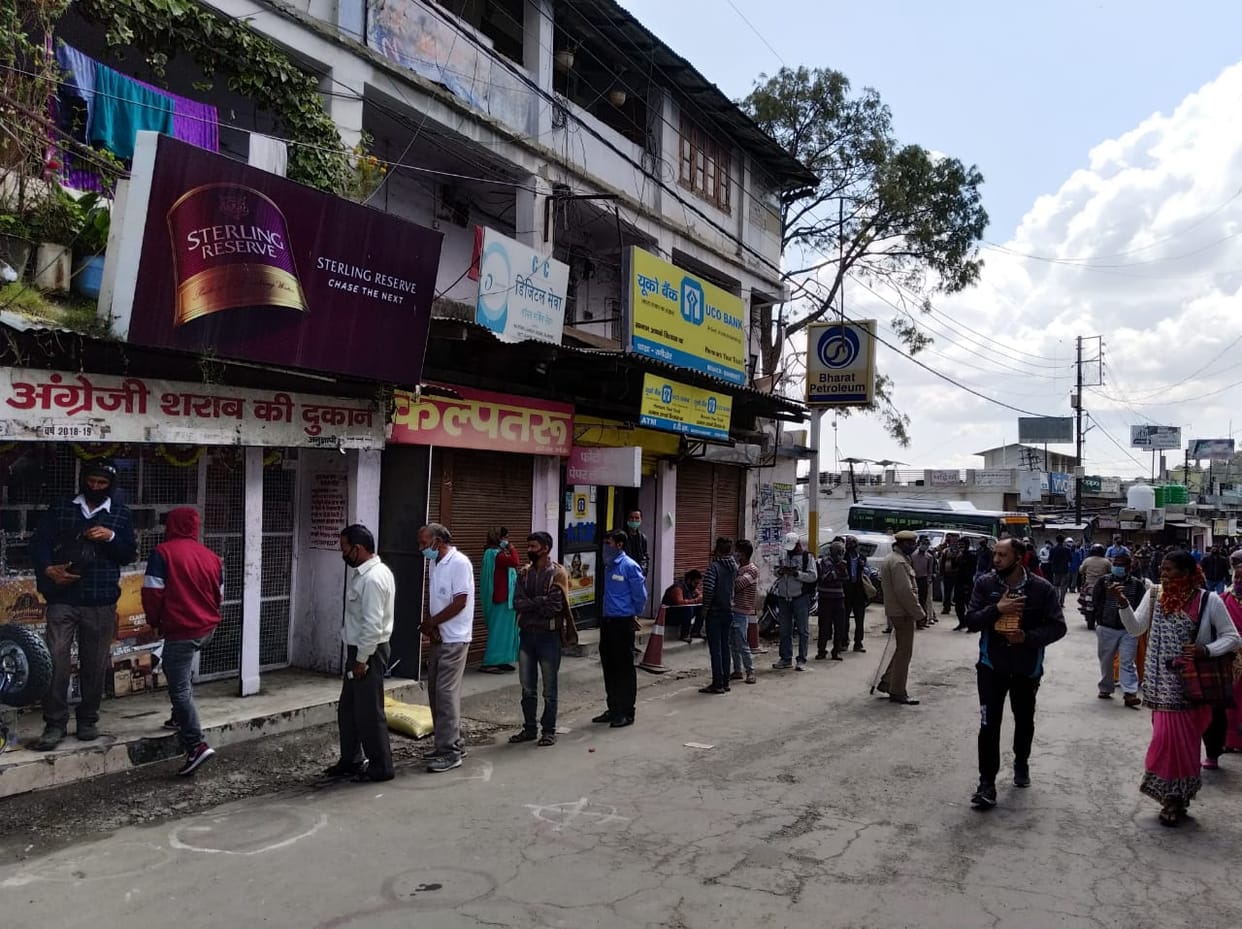 Lockdown 3.0 Wine Shop Open in Uttarakhand Latest News Update Today: wine sale on old rate