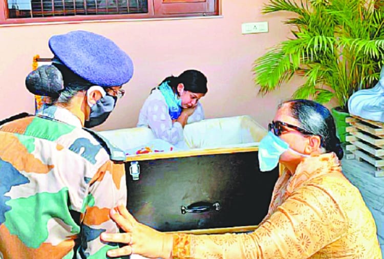 Last rites of Major Anuj sood who is martyred in handwara encounter
