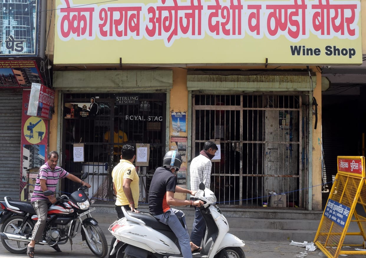 Brokered 4-year record of smuggling liquor in 42 days of lockdown ... and customers not seen if contracts open