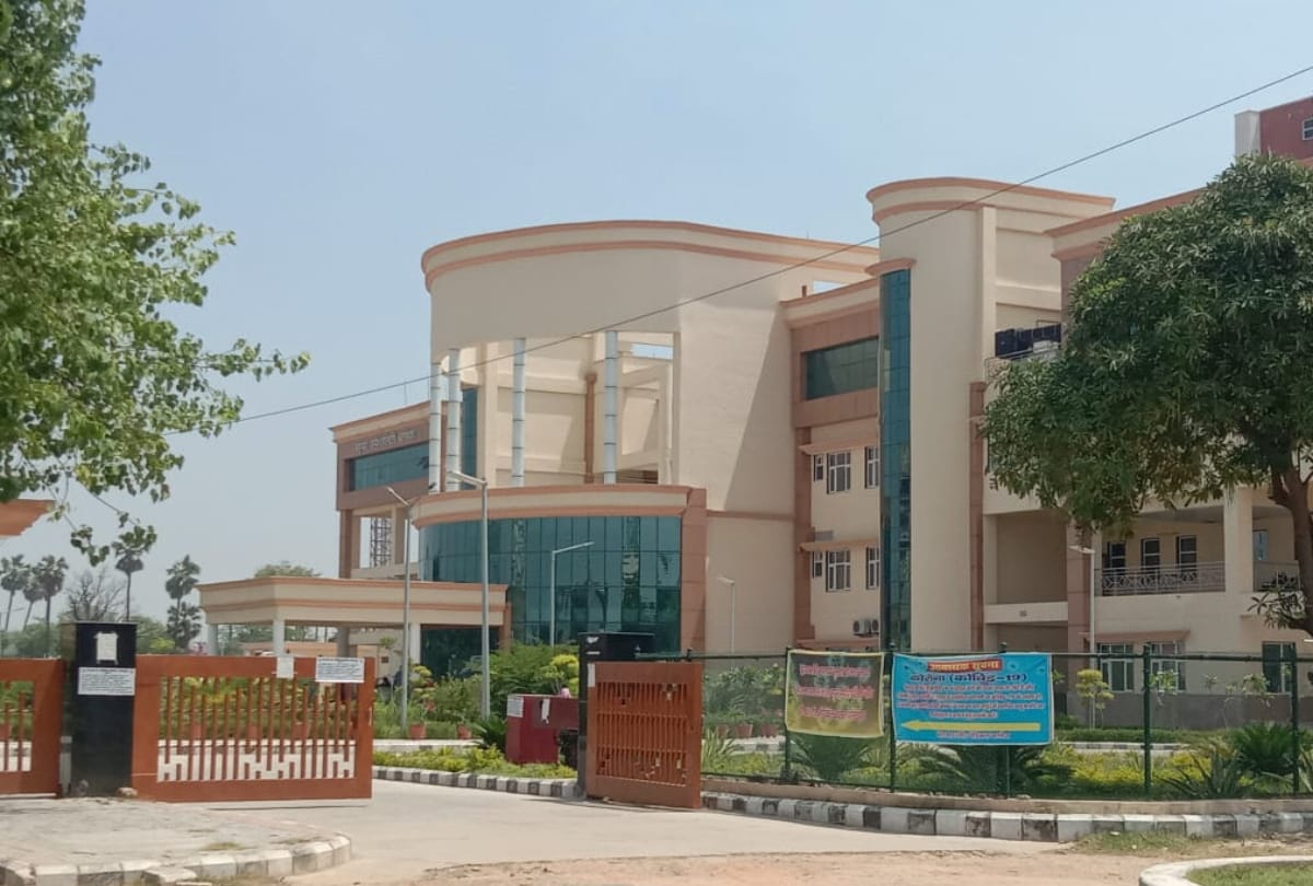 Two RTPCR machine Received by government in BRD medical college gorakhpur