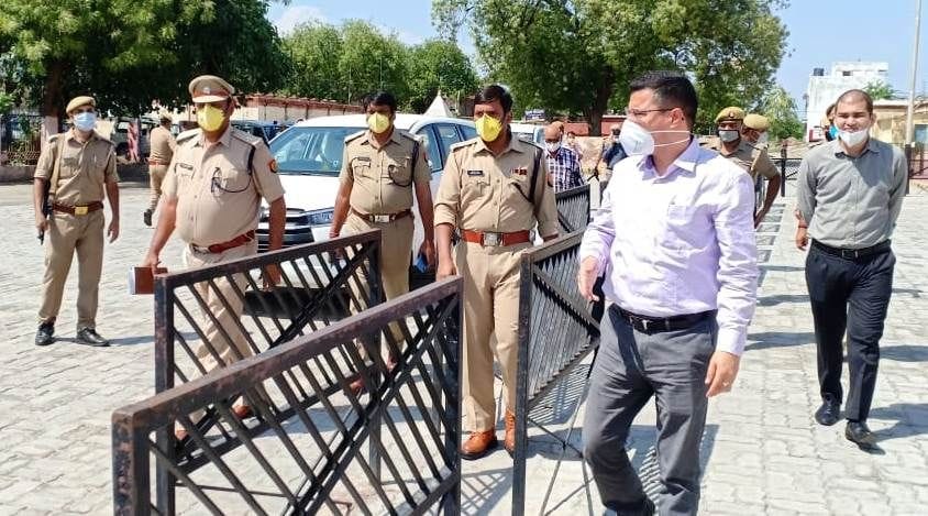 Bus left for 14 children of Punjab trapped in lockdown