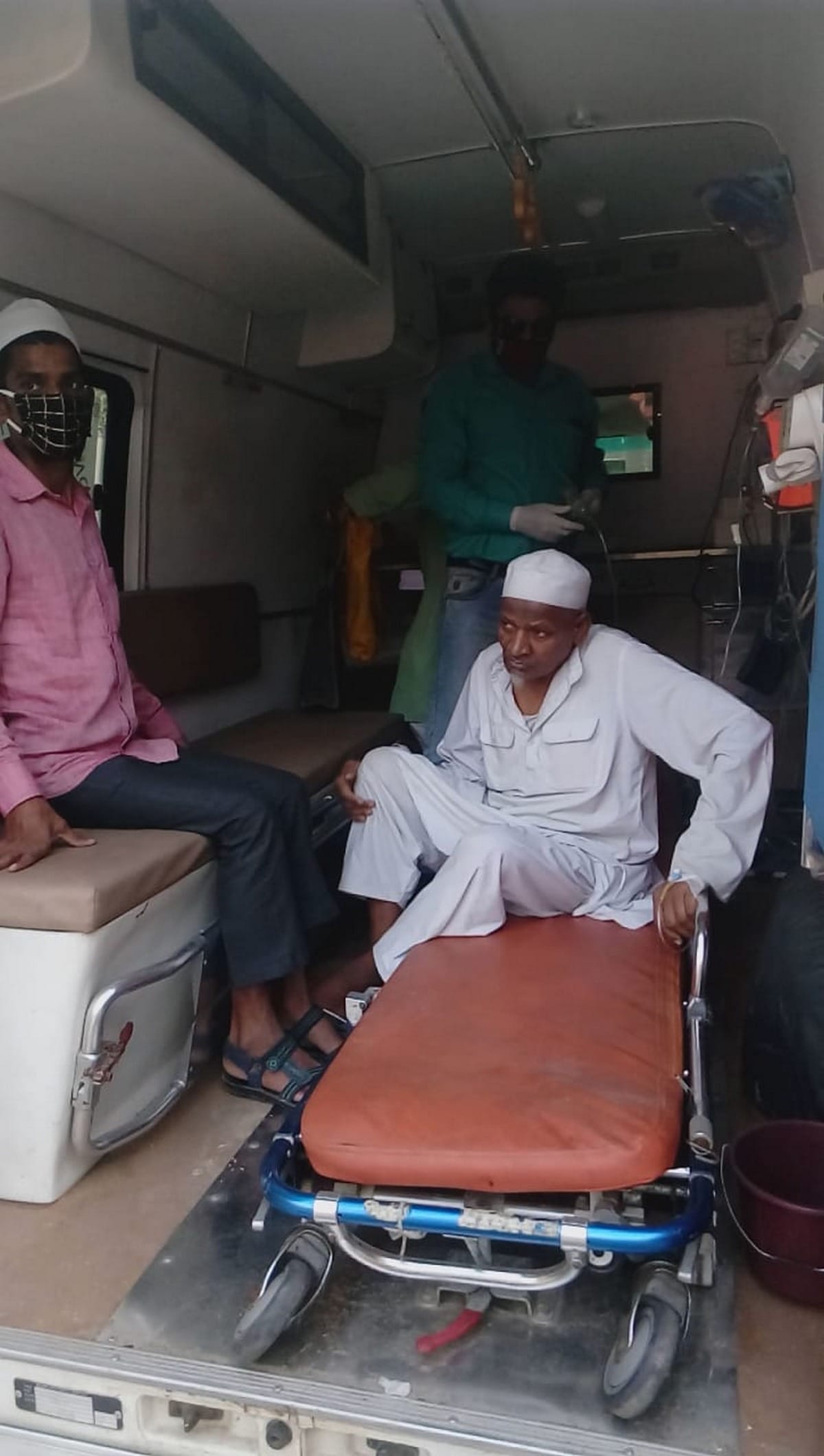 district head of jamat kept in temporary jail in jonpur dies