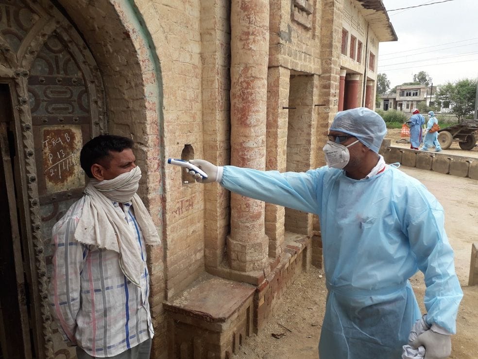 Three vegetable sellers and youth returned from Delhi found Corona positive