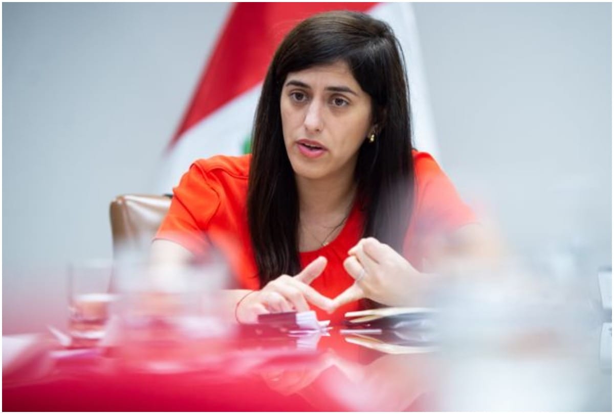 35 year old Peru finance minister Maria became star Peoples are praised for preparing a Corona recovery package