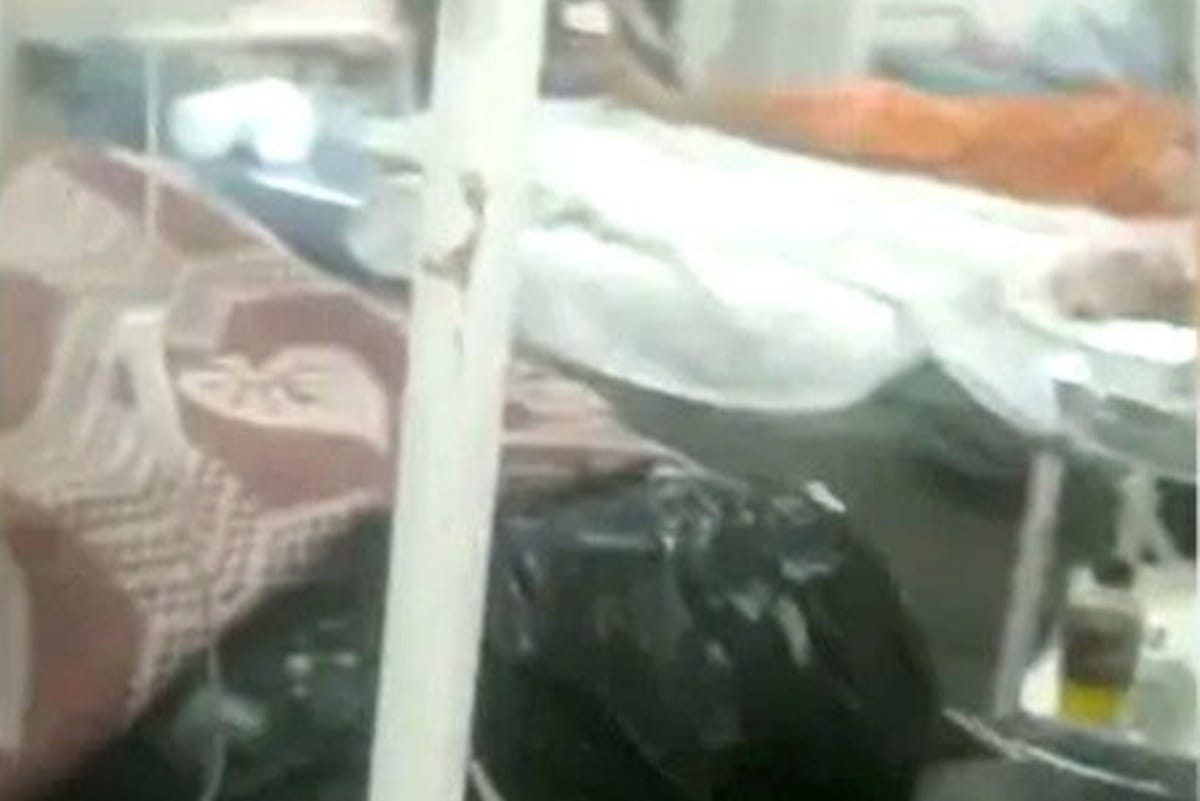Mumbai hospital video show Covid-19 patients sleeping among dead bodies nitesh rane criticizes BMC