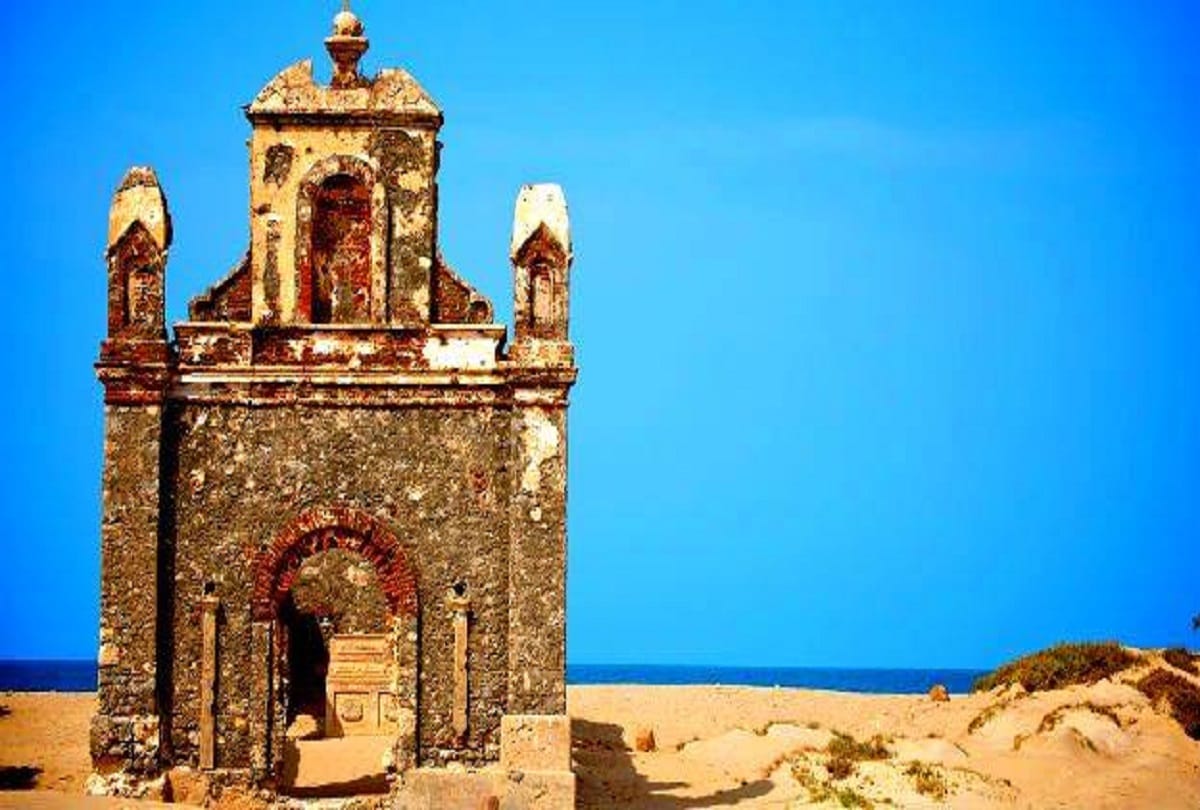 Last road of India Dhanushkodi near srilanka border mysterious place
