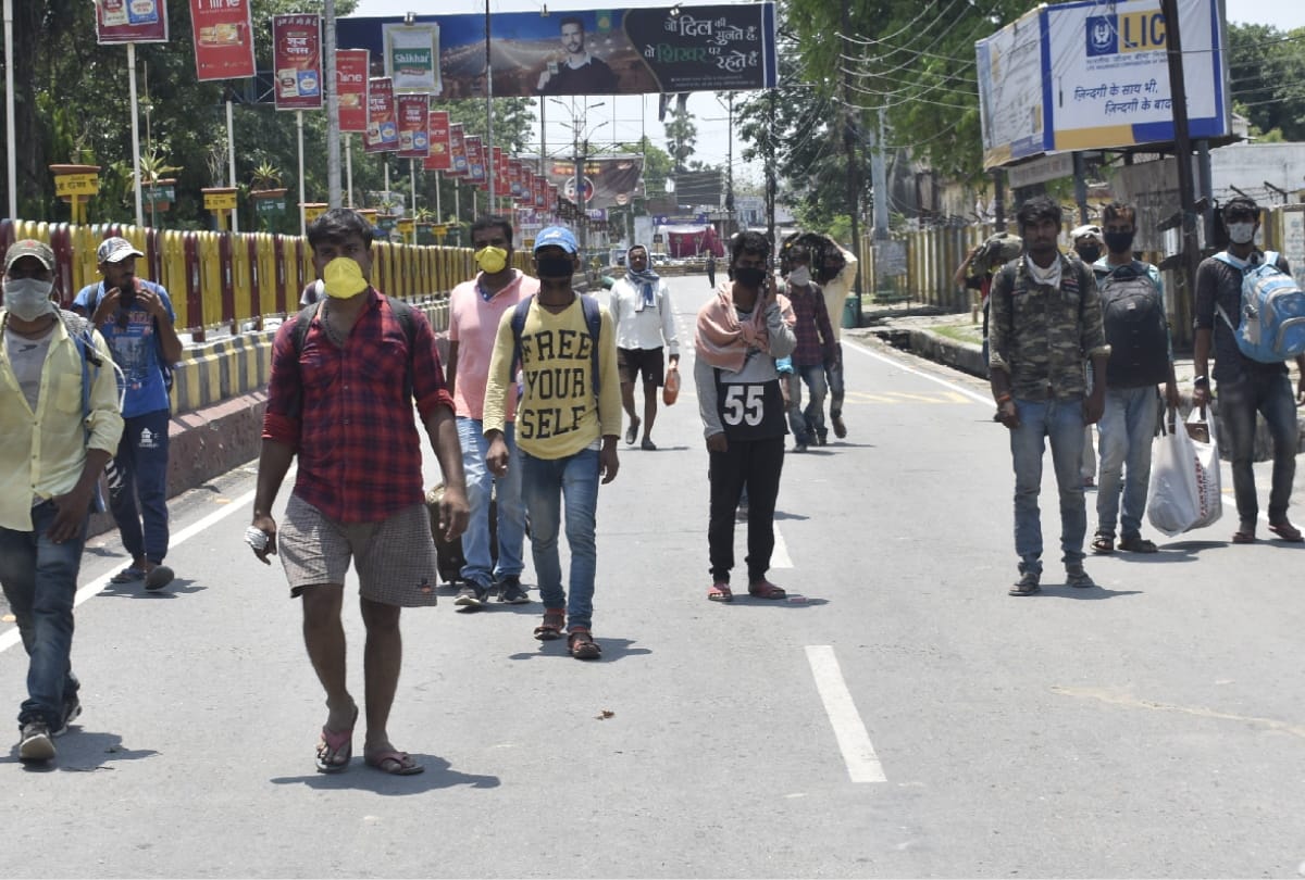 Gorakhpur District topped for issuing mgnrega job card for labour