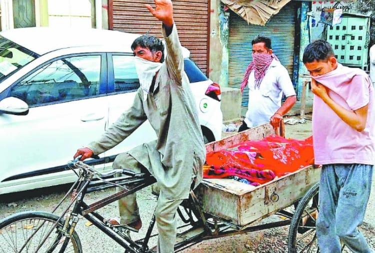 80 year old woman died due to heart attack in Pathankot