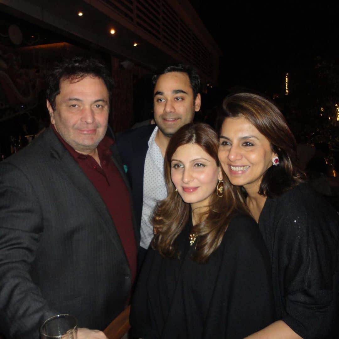 Rishi Kapoor son-in-law Bharat Sahni shares an UNSEEN family photo with Neetu Kapoor on Mothers Day