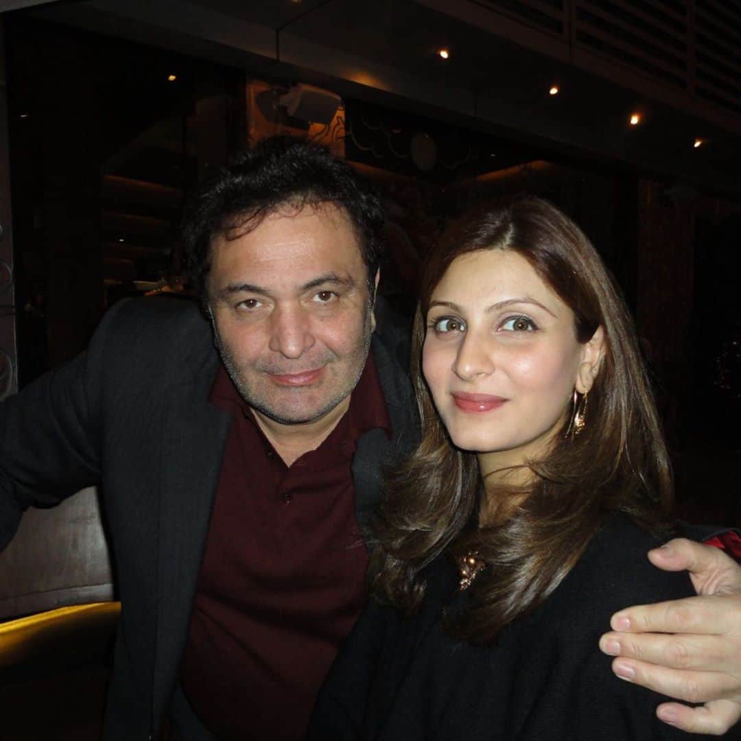 Riddhima Kapoor daughter of Rishi Kapoor Shares Memorable Picture With father