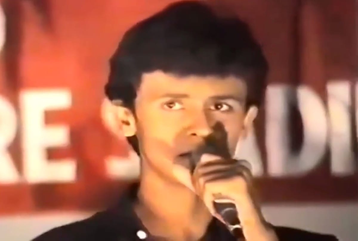 sonu nigam once sing a song on road see urecognisable