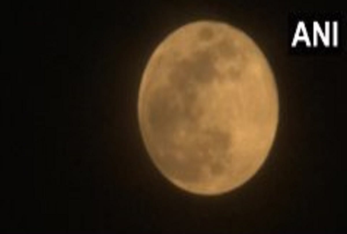 Thrill of watching supermoon in india and around the world