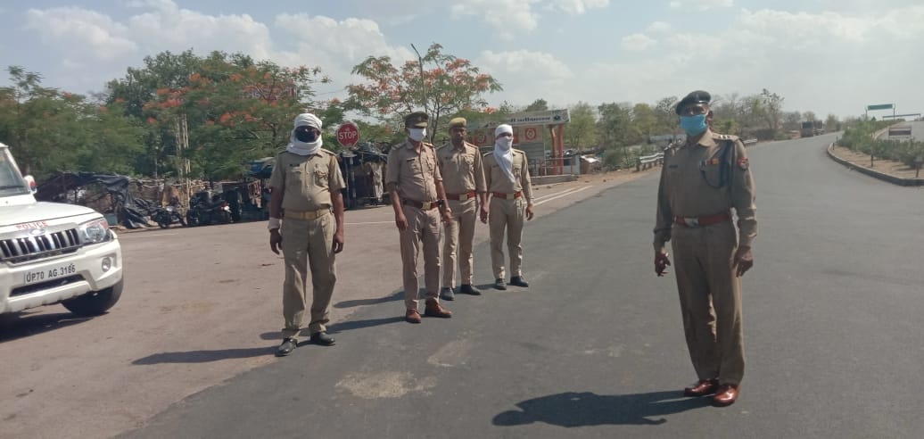 TLabour housand kilometer run on caught  in border