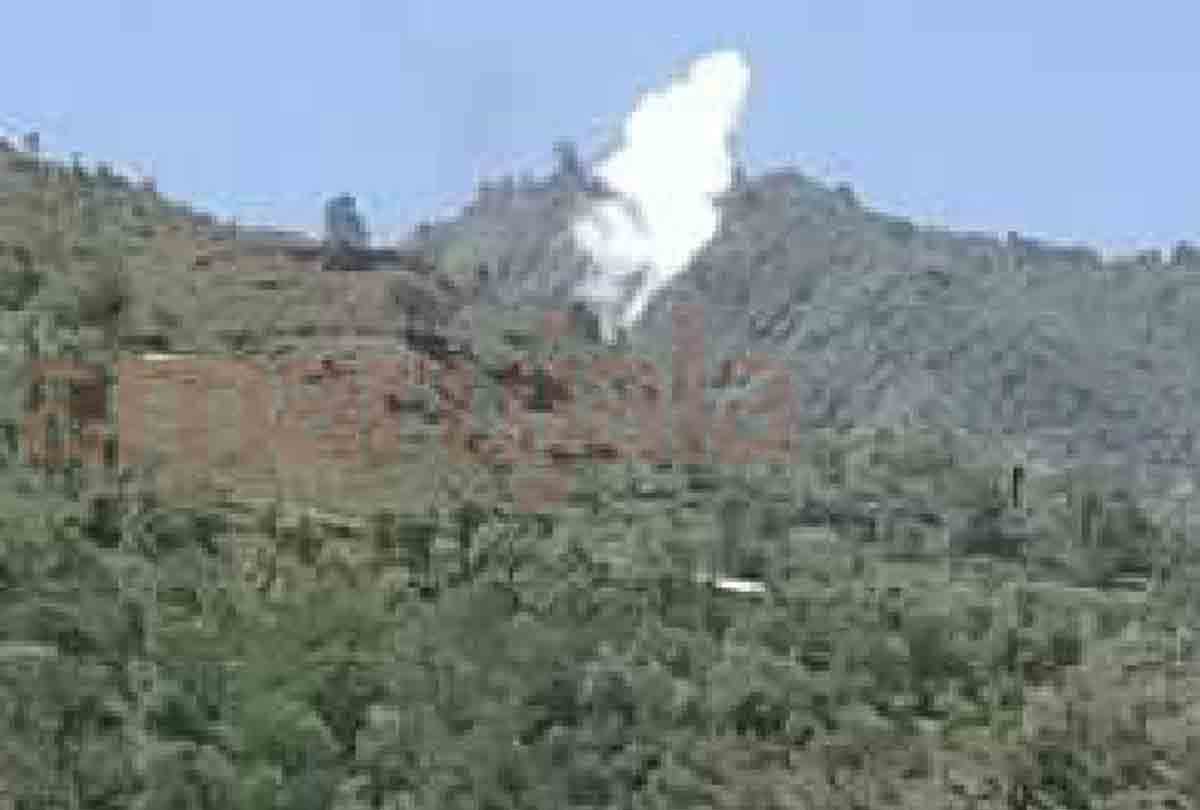 army posts of Pakistan destroyed, many Pakistani soldiers killed