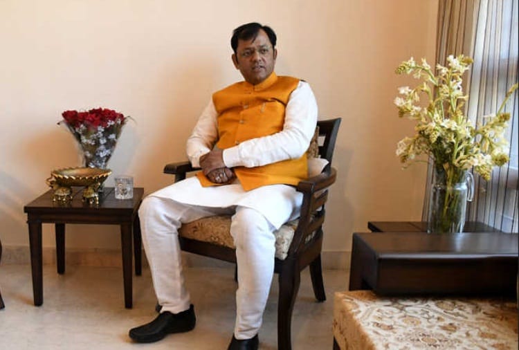 Lockdown, Coronavirus, Devesh Moudgil Tweet to Administrator VP Singh Badnore