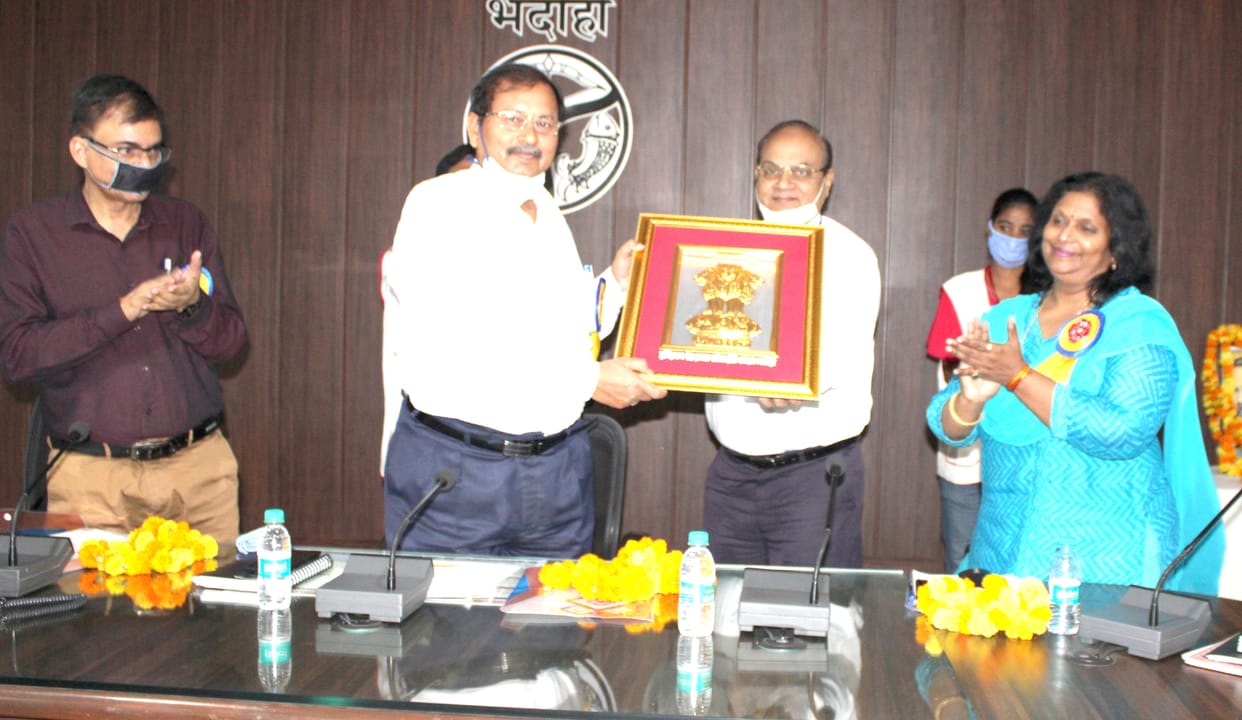 Safai Karmis honored on Red Cross Day