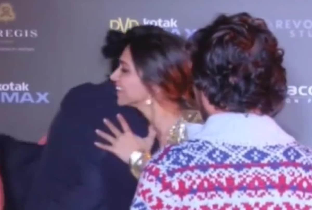 Deepika Padukone big hug to Irrfan Khan says her most favourite person