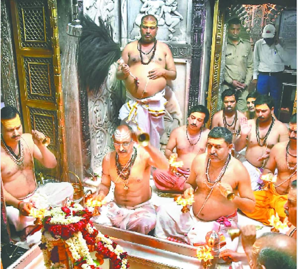 Preparations have been started for the Vaishno Devi Yatra but priests disagreed for the Char Dham Yatra