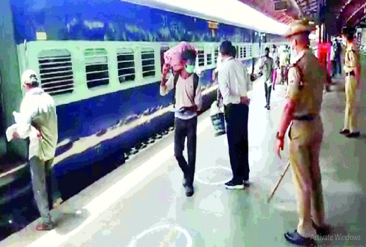 1142 workers trapped in Mumbai will soon come to Pratapgarh