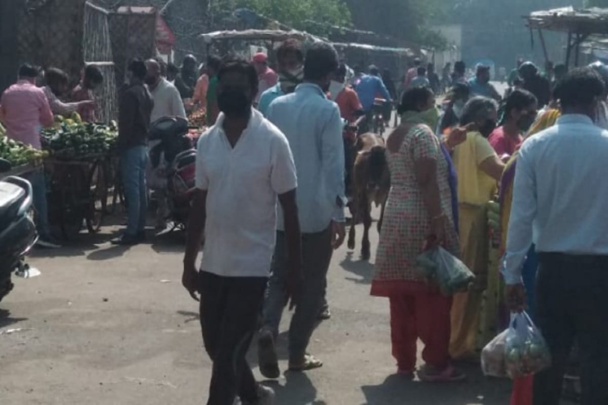 Lockdown Update News in Hindi, Know how the lockdown was followed in all the districts including Meerut in western UP today