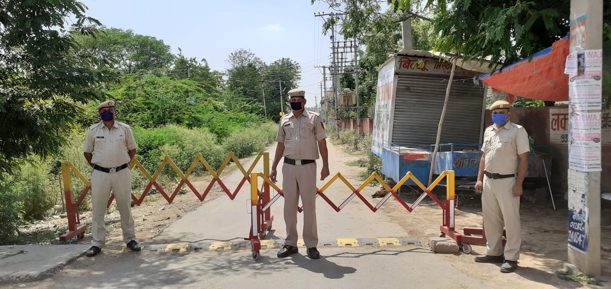 narnaul worker was go to village