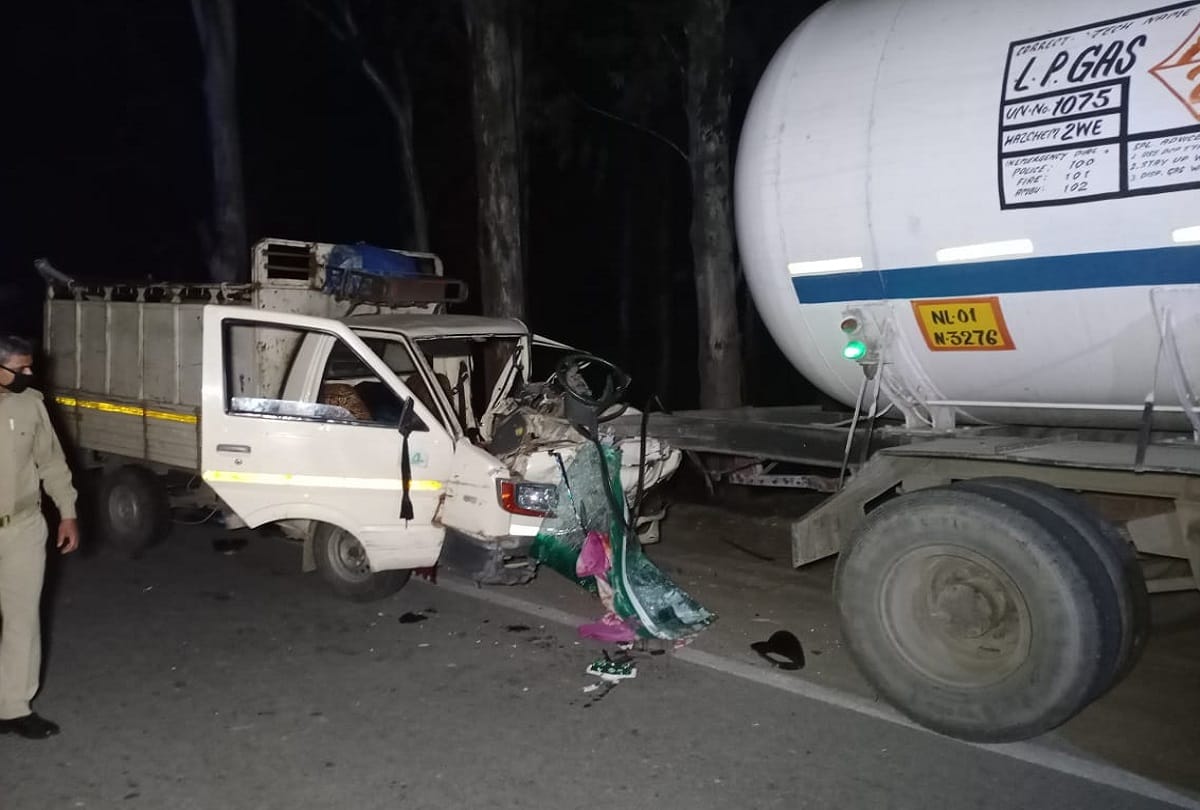 Two killed in road accident one Meerut Refer