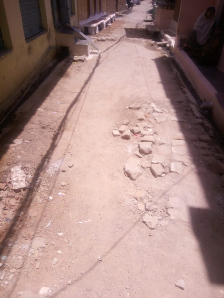 Road and nali work is not start