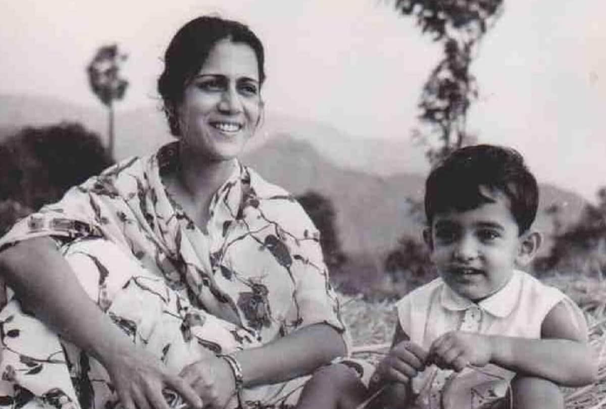 mothers day 2020 amir khan sonam kapoor janhvi kapoor arjun kapoor alia bhatt shraddha kapoor anushka sharma childhood photo with mother