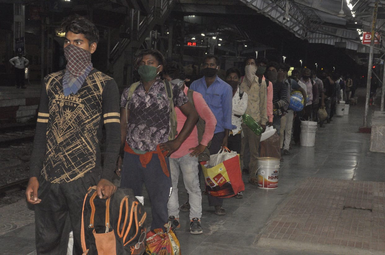 special train se ay labour