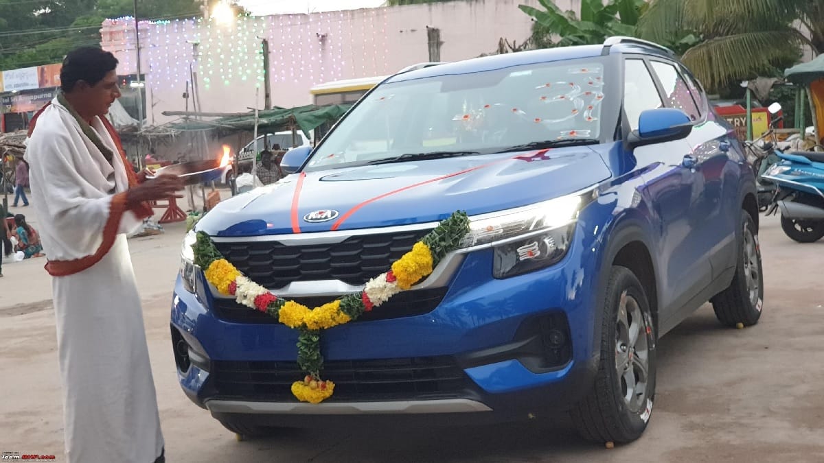 Which Mid-Size SUV you should buy: Will Volkswagen Taigun take on Kia Seltos in the compact SUV segment, read the comparison of both