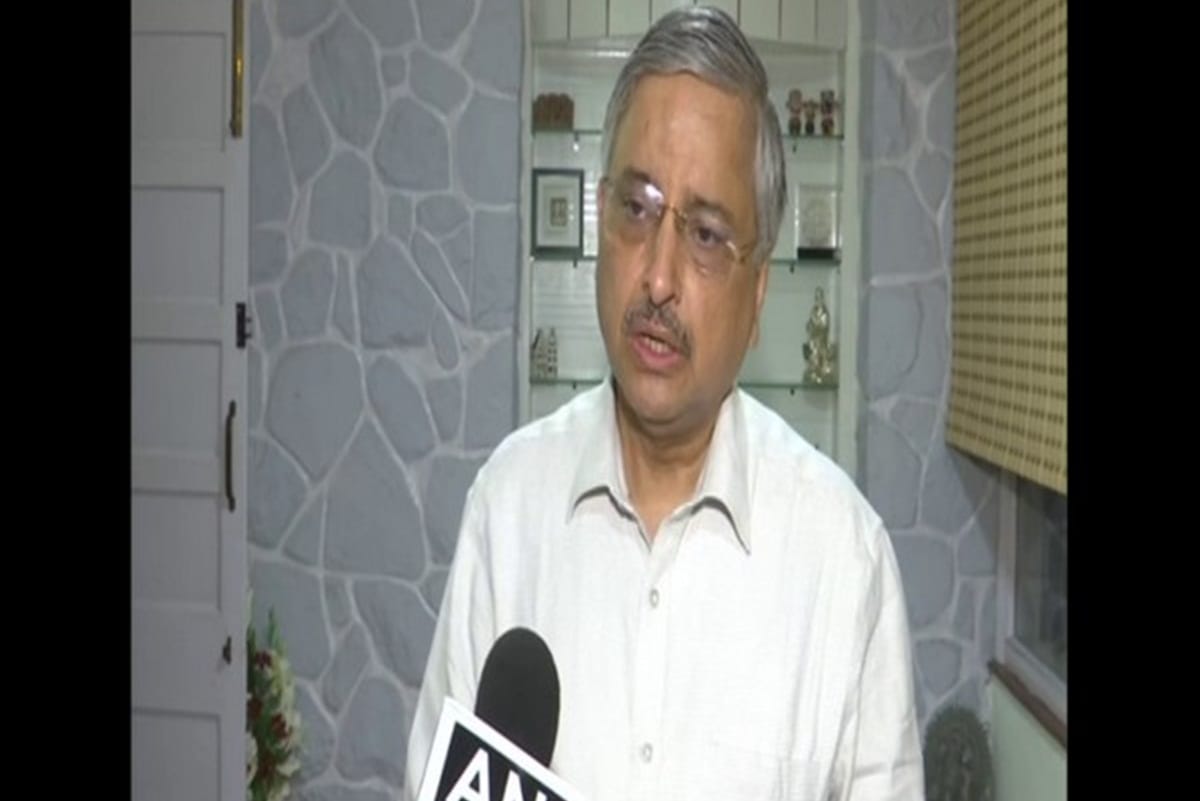 aiims director dr randeep guleria does press conference in gujarat on coronavirus infection in state 