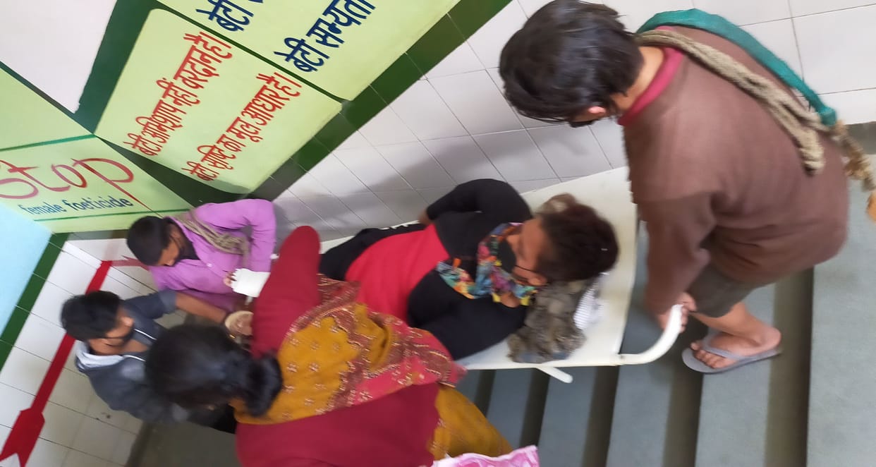 Patient upset due to malfunction of lift of district hospital