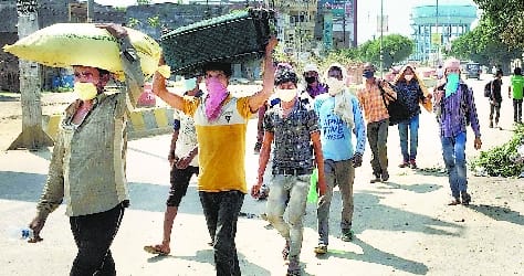 The journey of helpless laborers continues, do not ask for the heart, nor the stomach ..