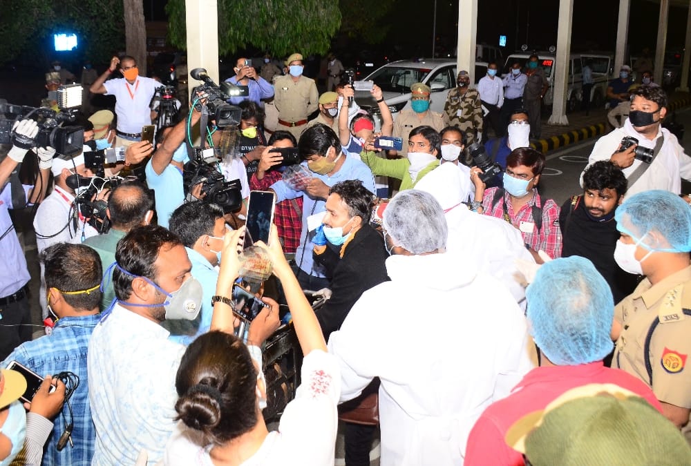 NRIs stranded in gulf countries came back to home.