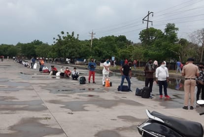 The train will leave today with 1188 migrant workers from Chandigarh to Gonda