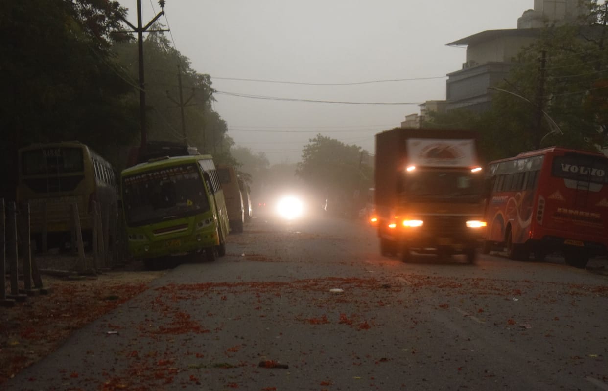3 died in thunderstorm