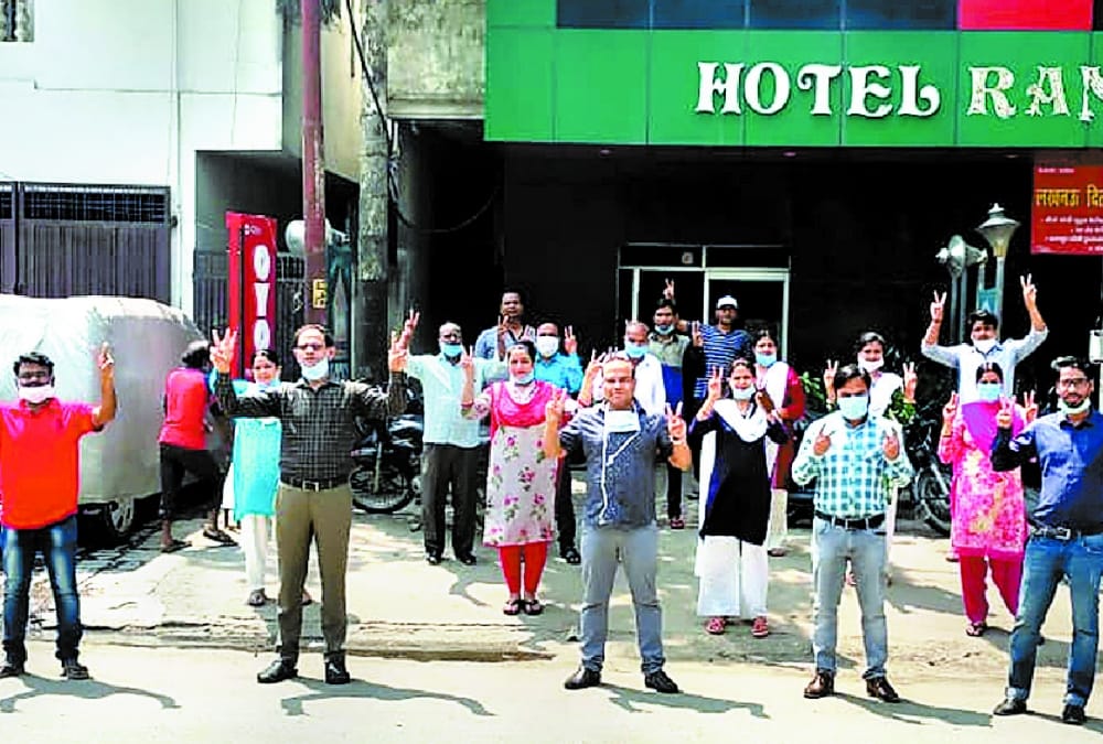 Sitapur becomes corona free after 33 days.