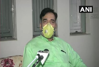 Delhi Pollution school to reopen from 29 November cng electric vehicle to entry Delhi from 27 November others vehicles banned till 3 December announce gopal rai