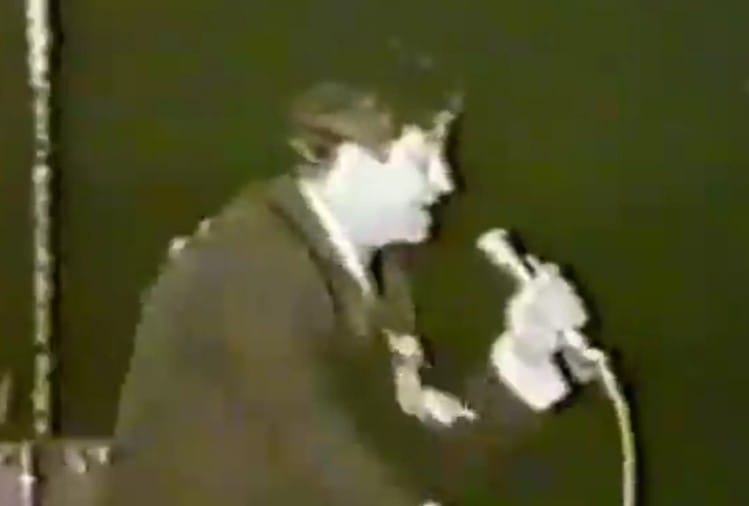 lata mangeshkar share raj kapoor old video sun a song mera naam jokar