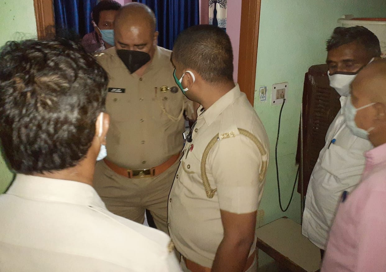 Married death under suspicious circumstances